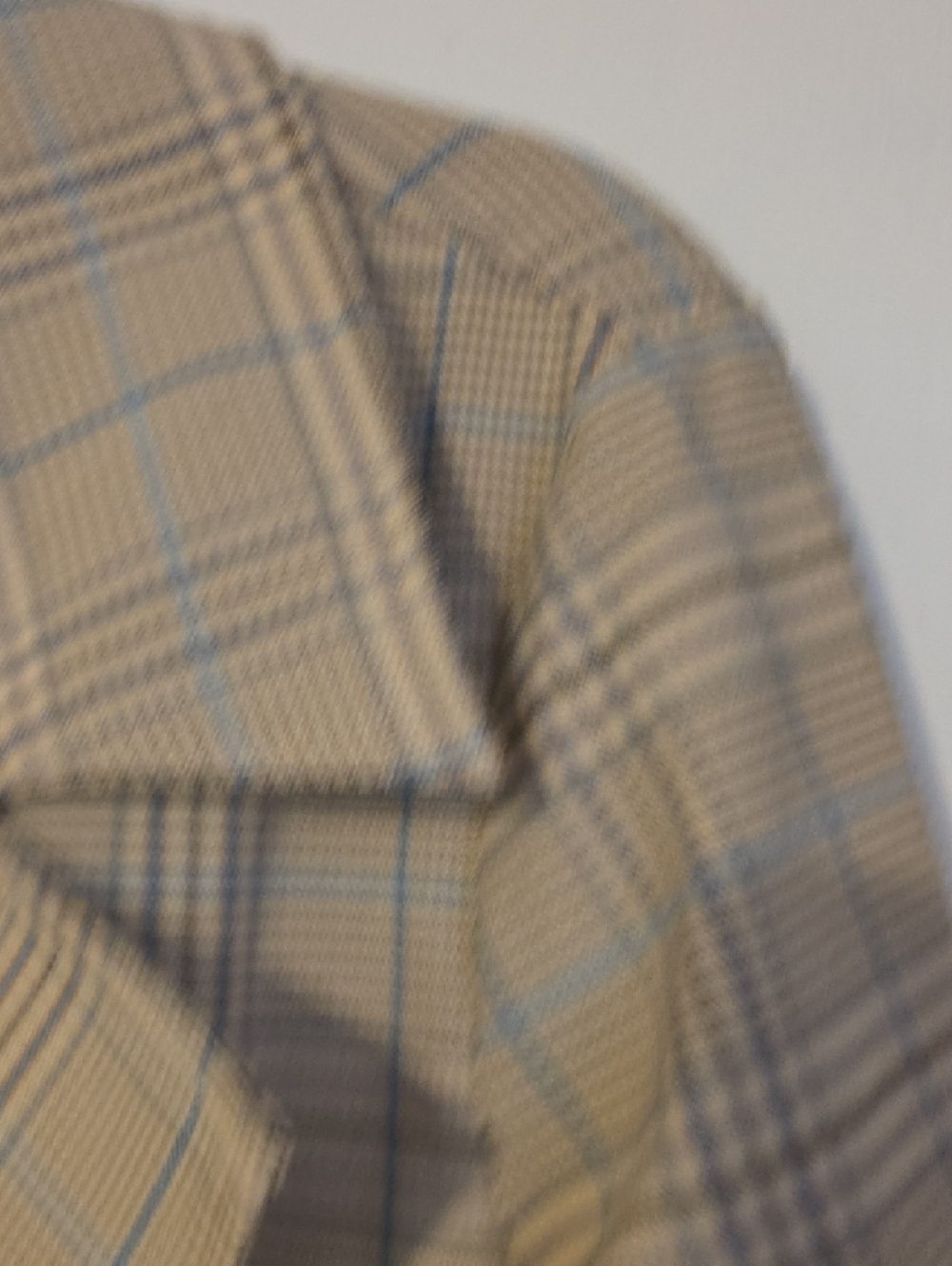 Beaudette Double-Breasted Beige Plaid Trench Coat - Picture 4 of 10